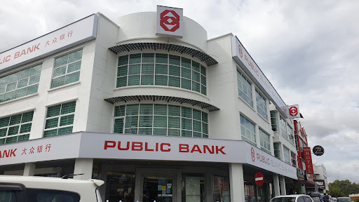 Public Bank Batu Berendam Branch