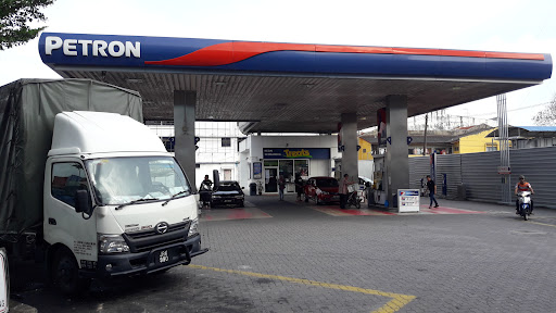 Petron Pekan Nenas