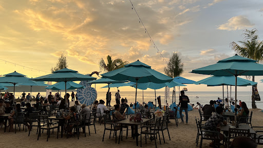 Ferringhi Heart Beach Club