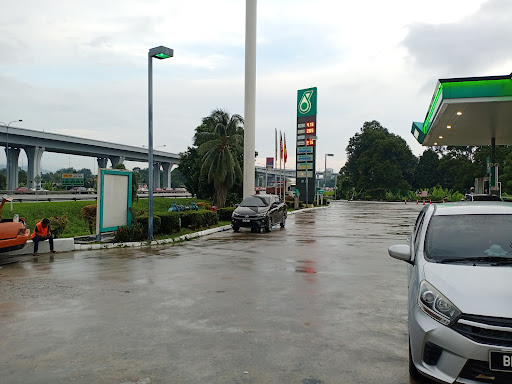 Petronas CKE (De Winner Service Station)